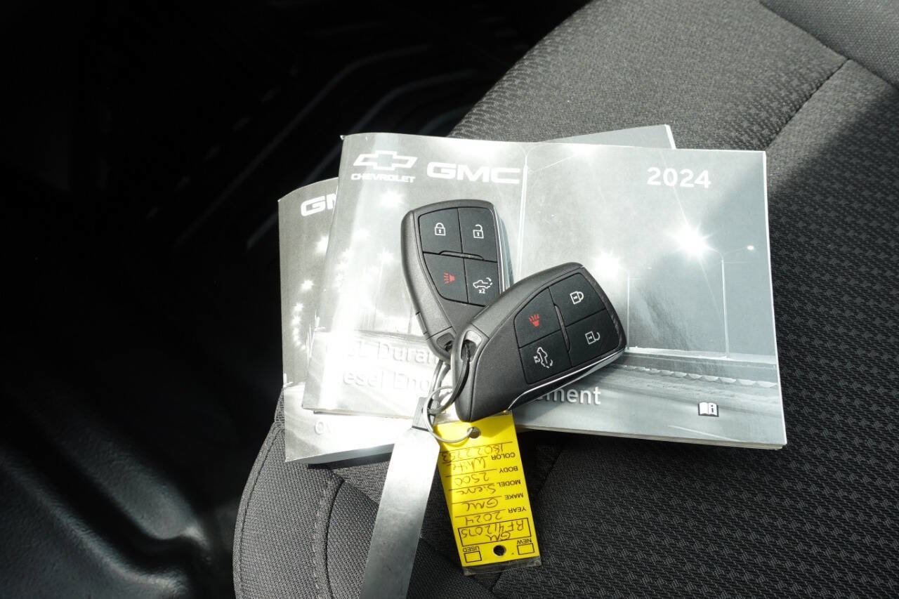 Used 2024 GMC Sierra 2500 Pro w/ Convenience Package image 36