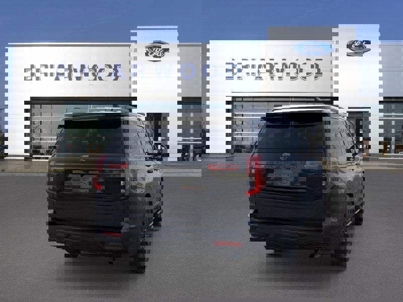 New 2026 Ford Expedition Platinum w/ Stealth Appearance Package image 8