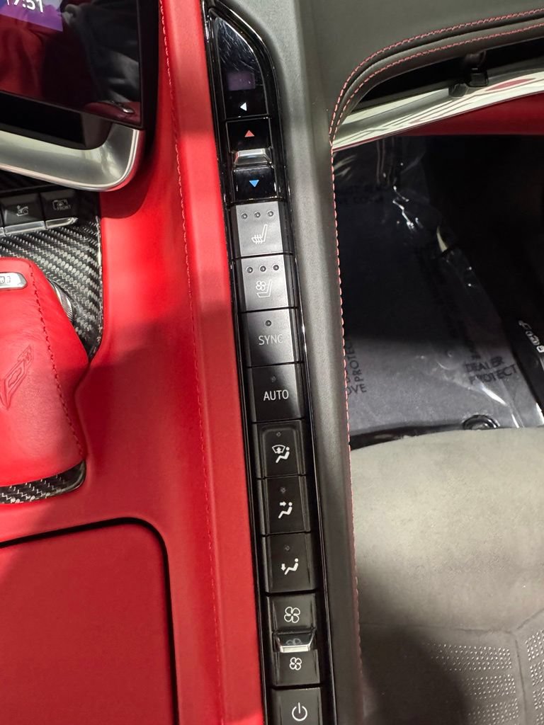Used 2020 Chevrolet Corvette Stingray Premium Conv w/ 3LT Preferred Equipment Group RWD image 25