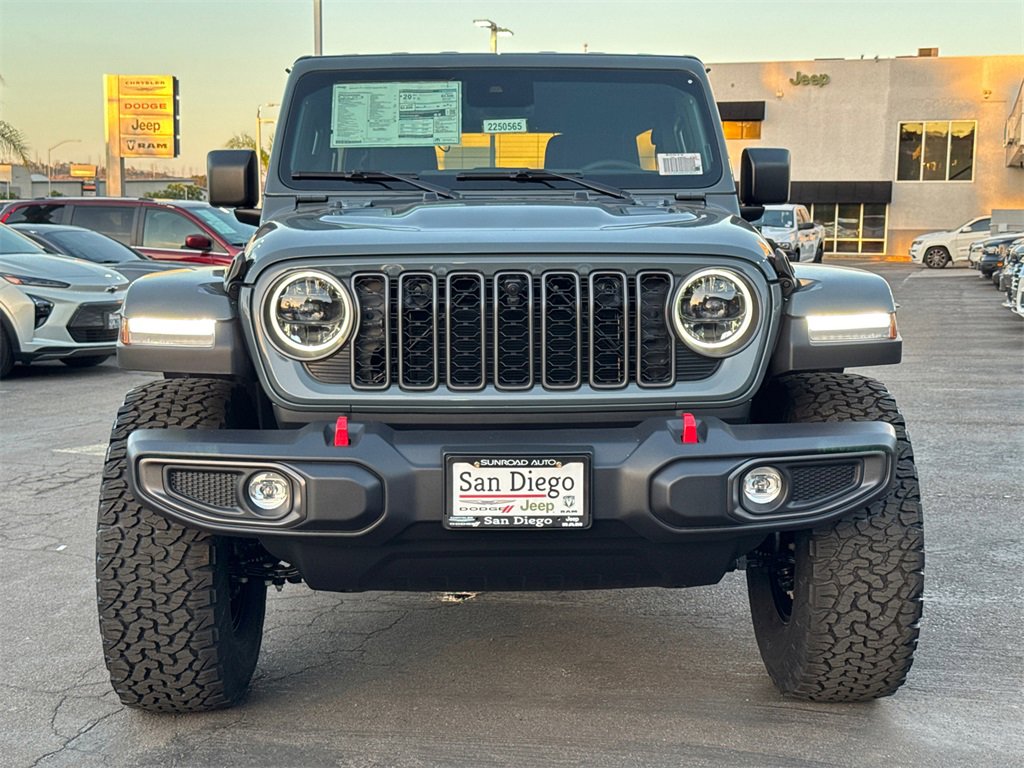 New 2025 Jeep Wrangler Unlimited Rubicon w/ XTREMEE 35" Tire Package image 5