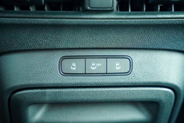 New 2025 Volkswagen ID. Buzz Pro S image 17