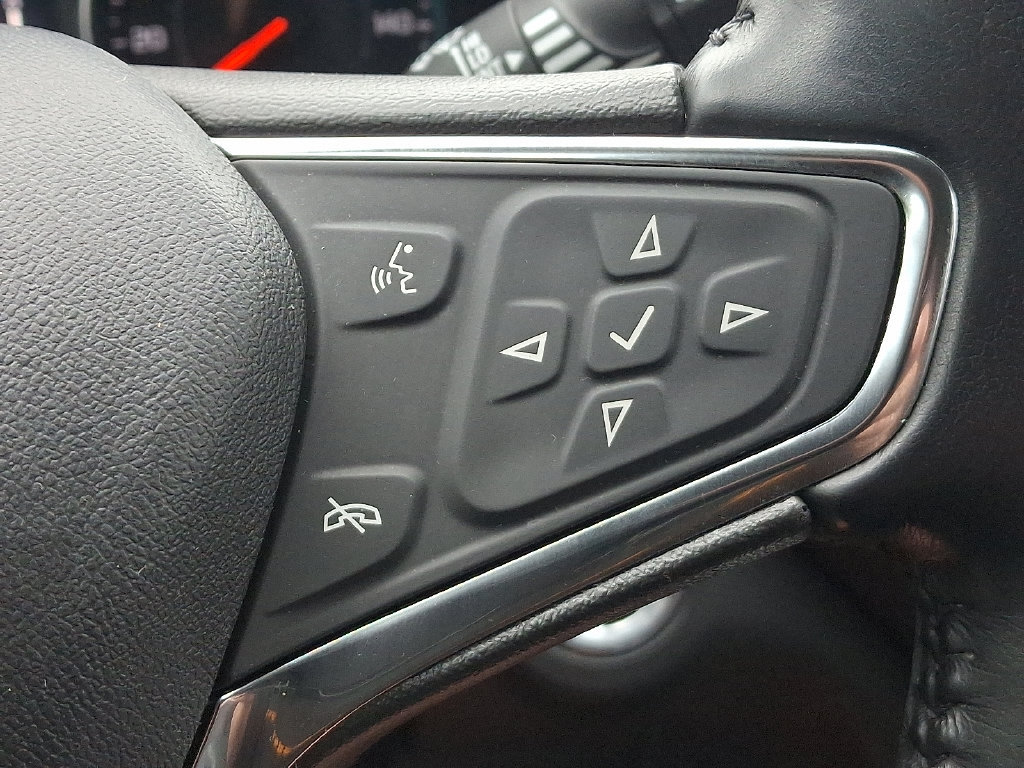 Certified 2021 Chevrolet Equinox LT FWD image 22