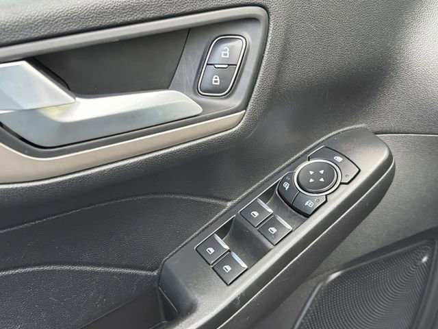 Used 2022 Ford Escape SEL image 25