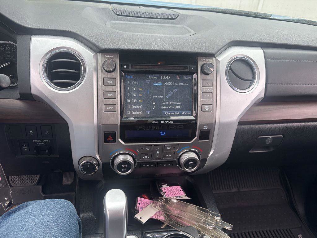 Used 2018 Toyota Tundra Limited AWD/4WD image 20