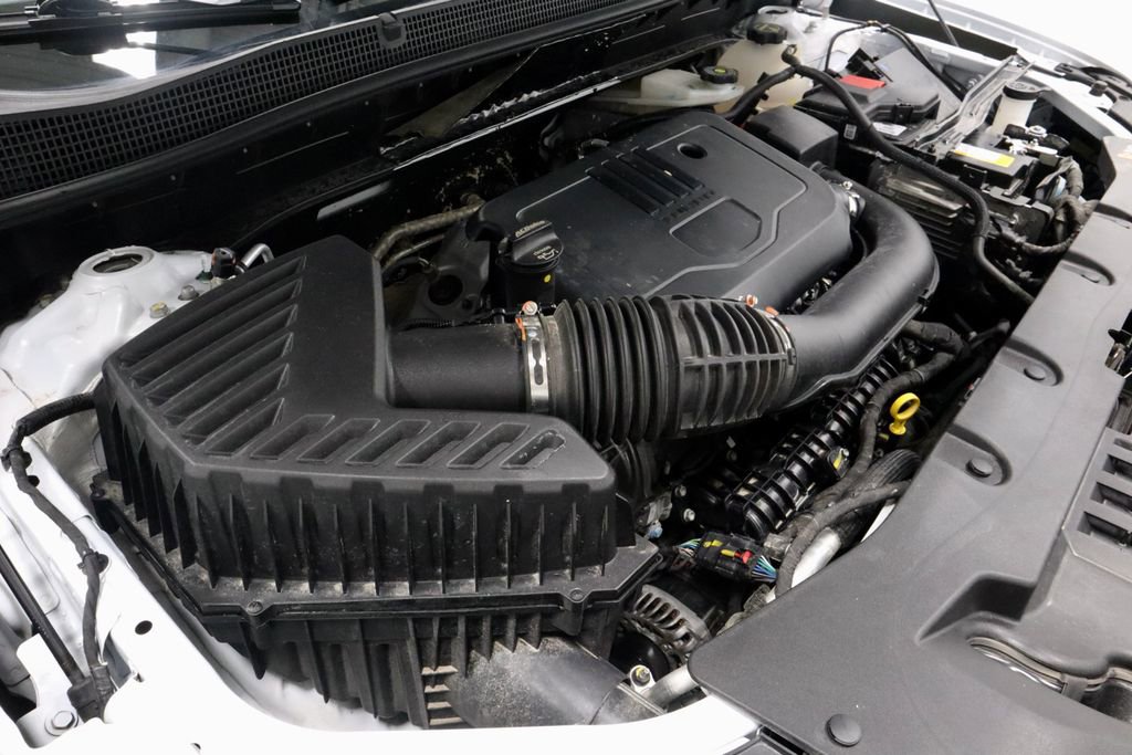 Used 2025 Chevrolet Blazer LT AWD/4WD image 18