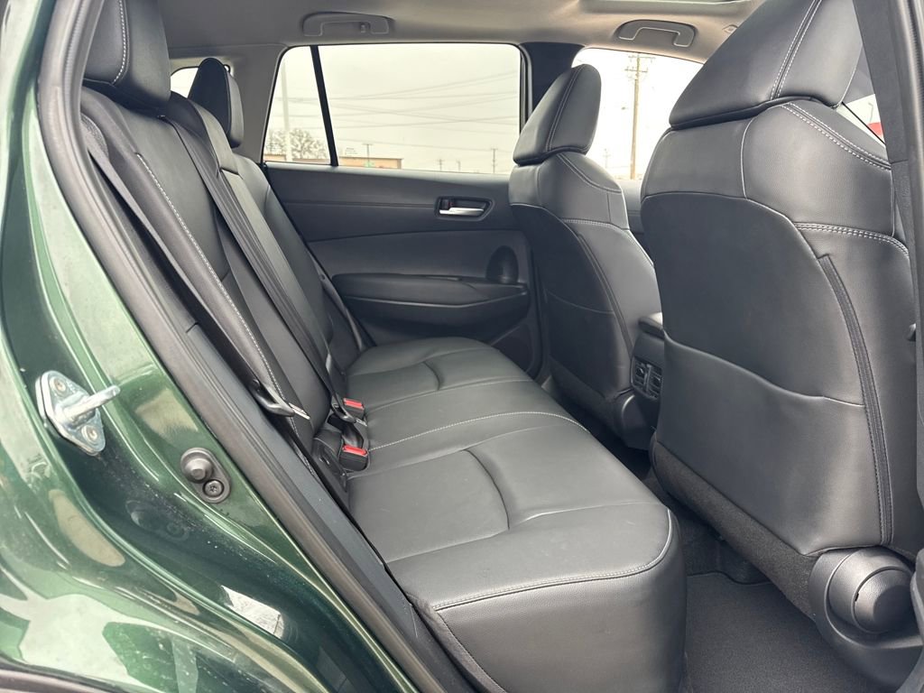 Used 2024 Toyota Corolla Cross XLE image 13