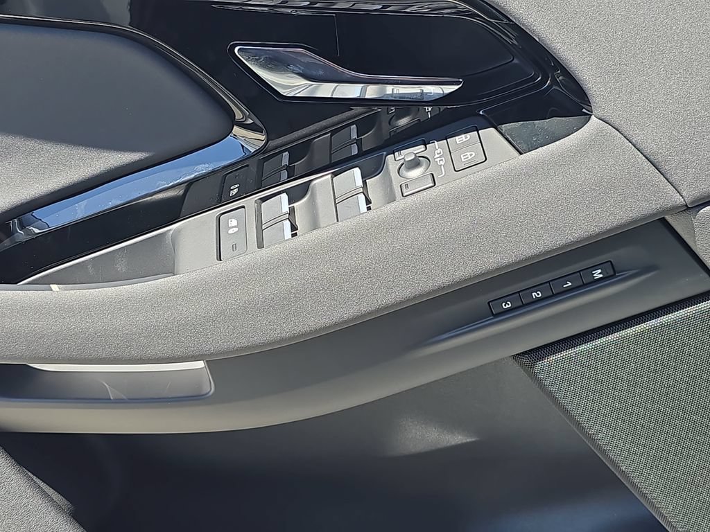 New 2026 Land Rover Range Rover Evoque S AWD/4WD image 28