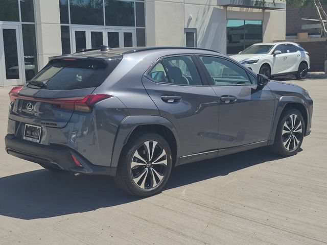 New 2026 Lexus UX 300h AWD image 4
