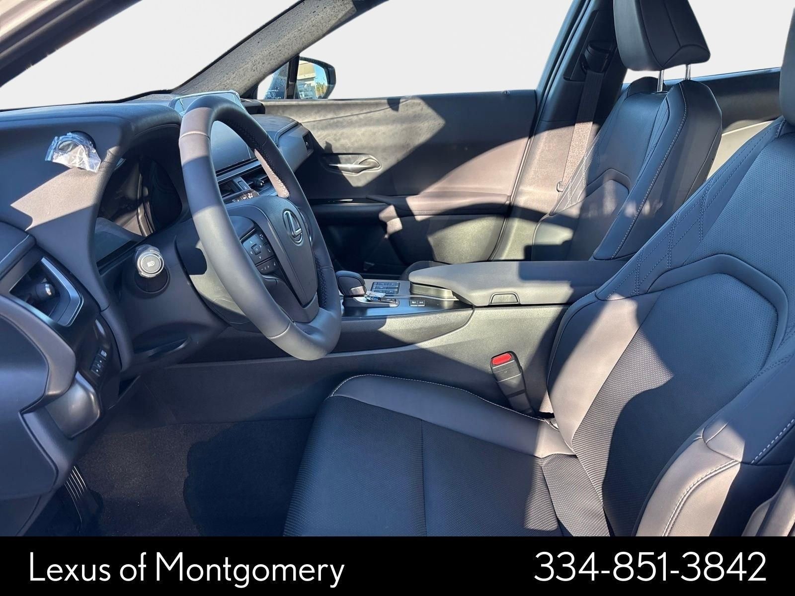 New 2025 Lexus UX 300h FWD image 9