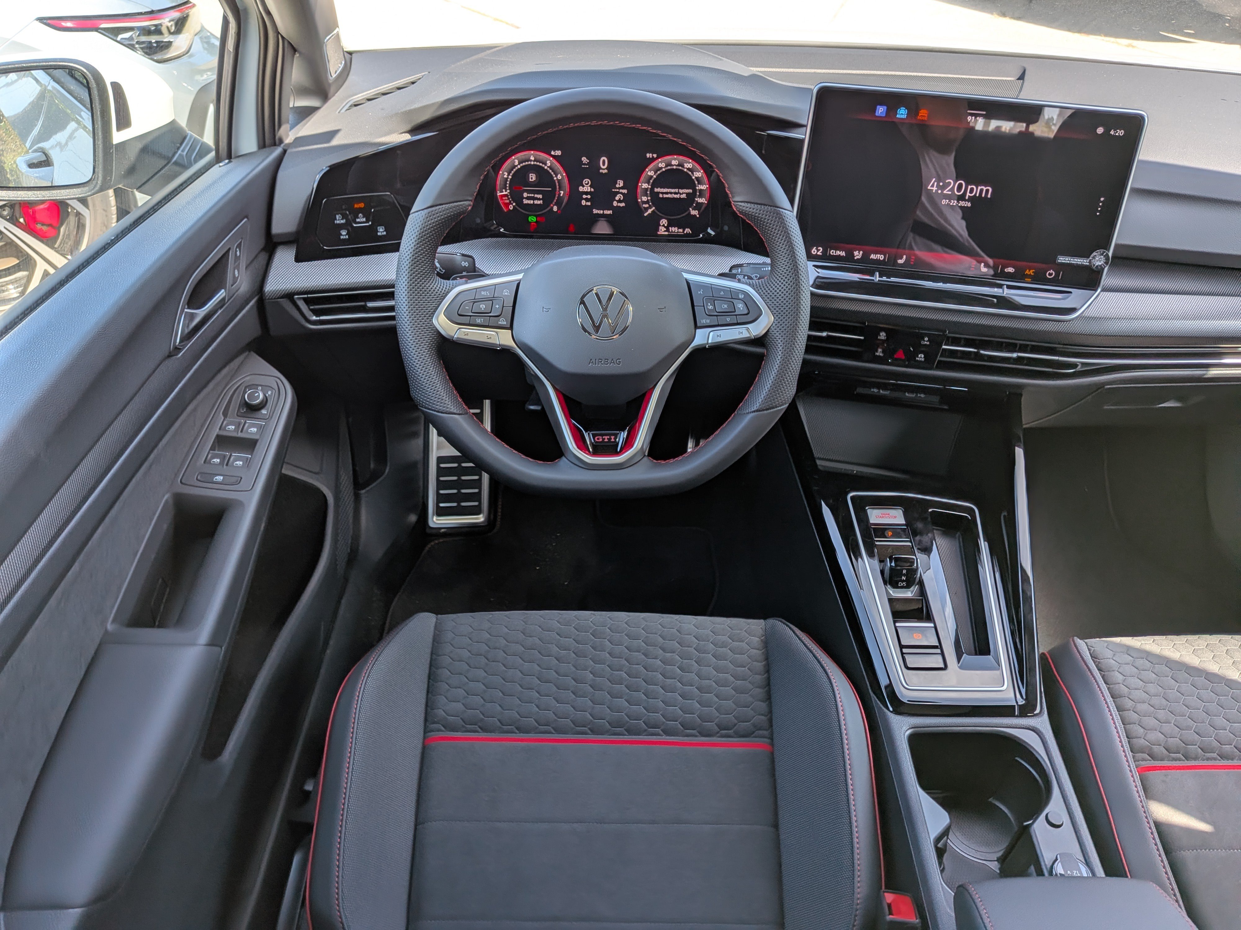 New 2026 Volkswagen GTI SE FWD image 15