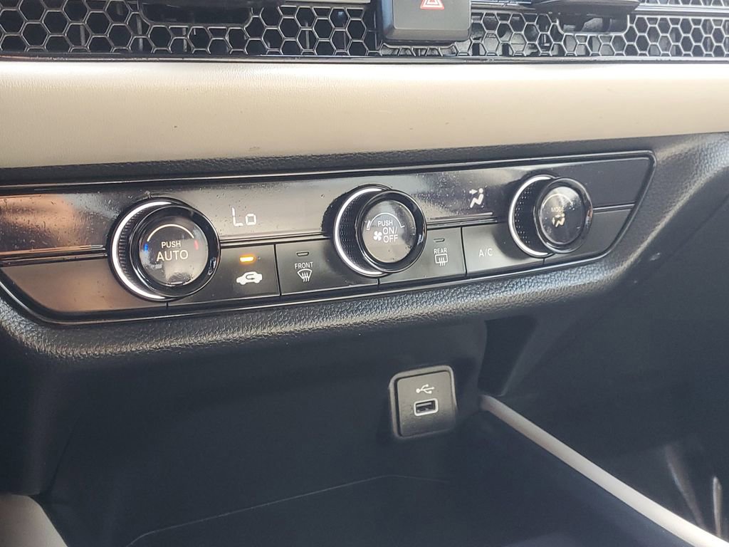 Used 2023 Honda HR-V LX image 27