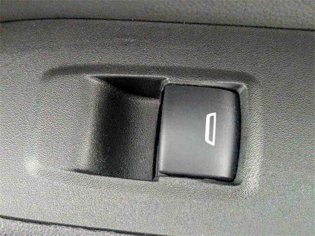 Certified 2024 Chevrolet Equinox LT image 34