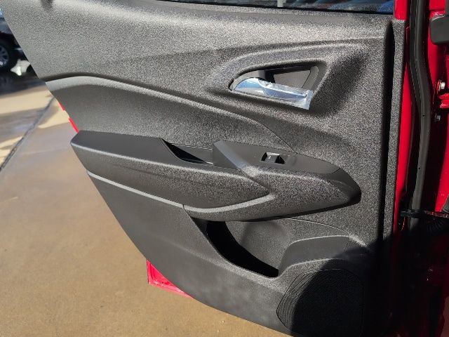 Certified 2026 Chevrolet Trax RS w/ Sunroof Package image 8