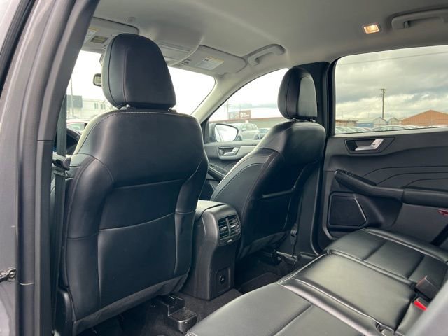 Used 2024 Ford Escape Platinum image 13