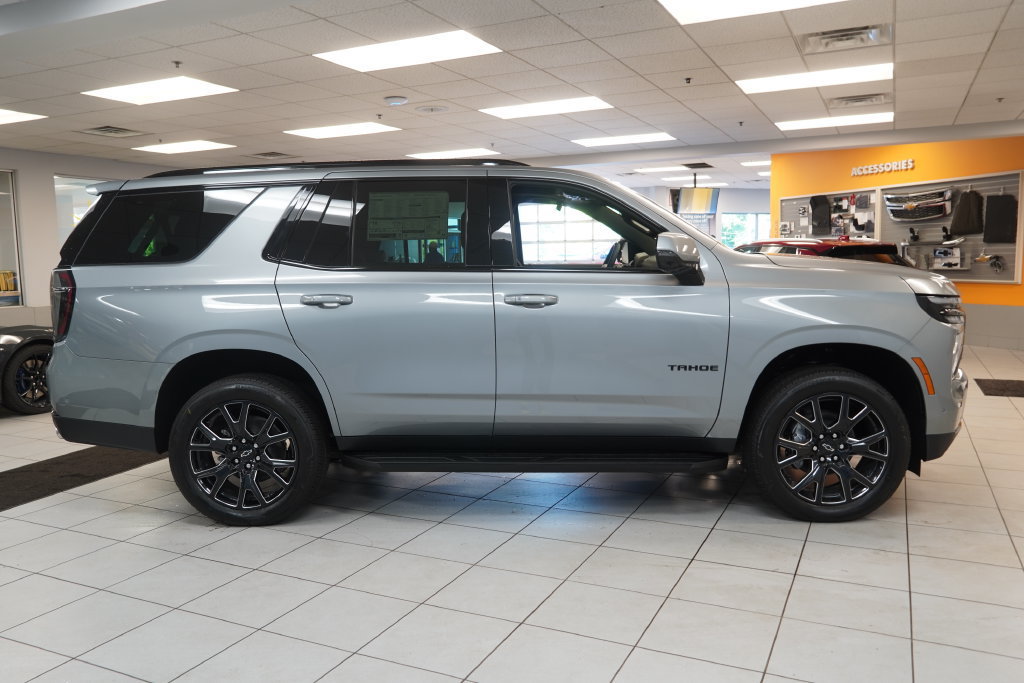 New 2026 Chevrolet Tahoe RST w/ RST Capability Package AWD/4WD image 15