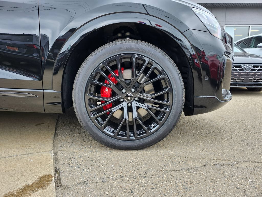 New 2026 Audi SQ8 Premium Plus AWD/4WD image 16