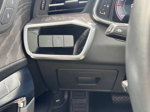 Certified 2024 Audi A6 2.0T Premium w/ Convenience Package AWD/4WD image 33