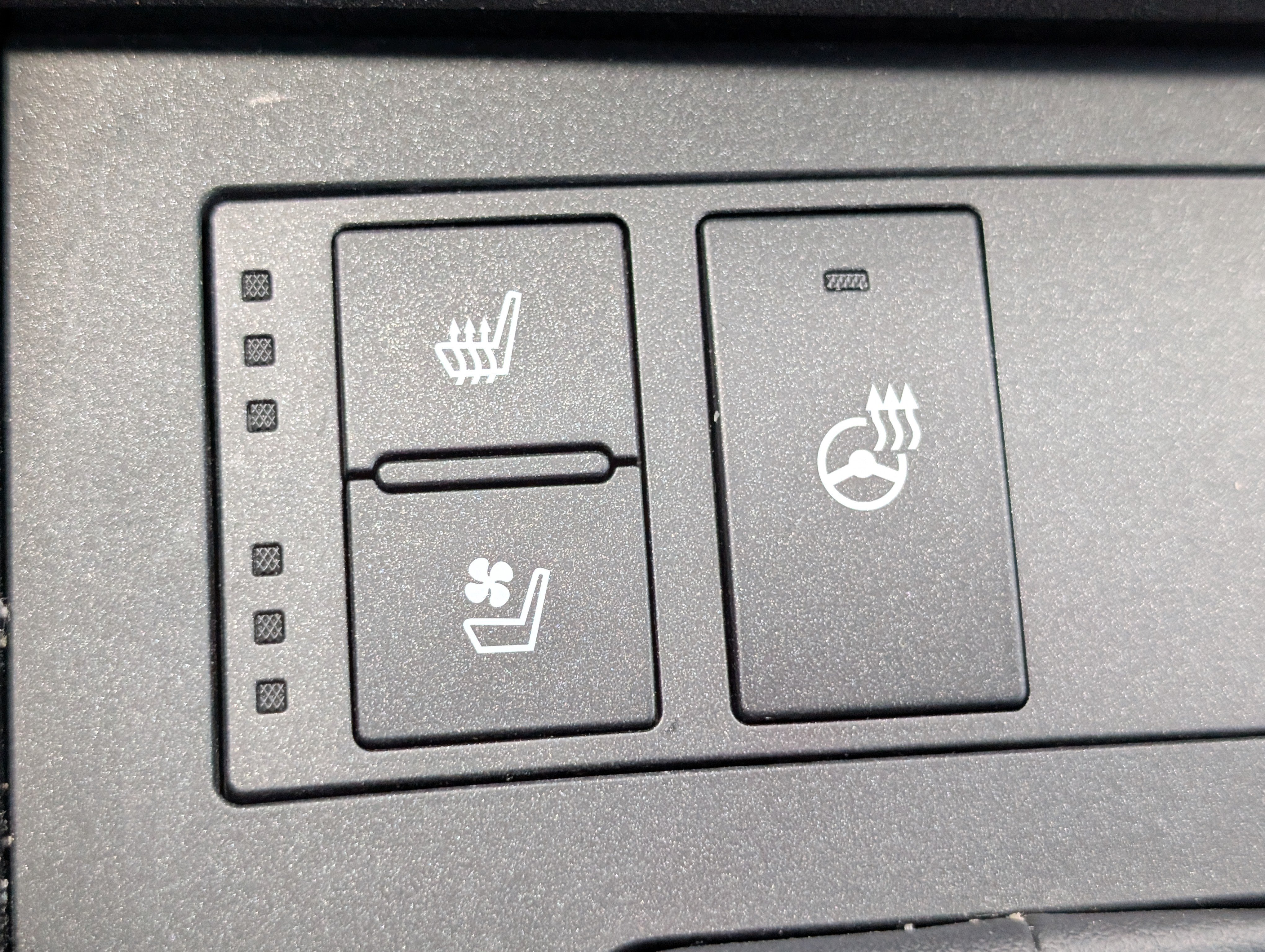 Used 2025 Lexus IS 350 F Sport w/ Navigation Package AWD/4WD image 27