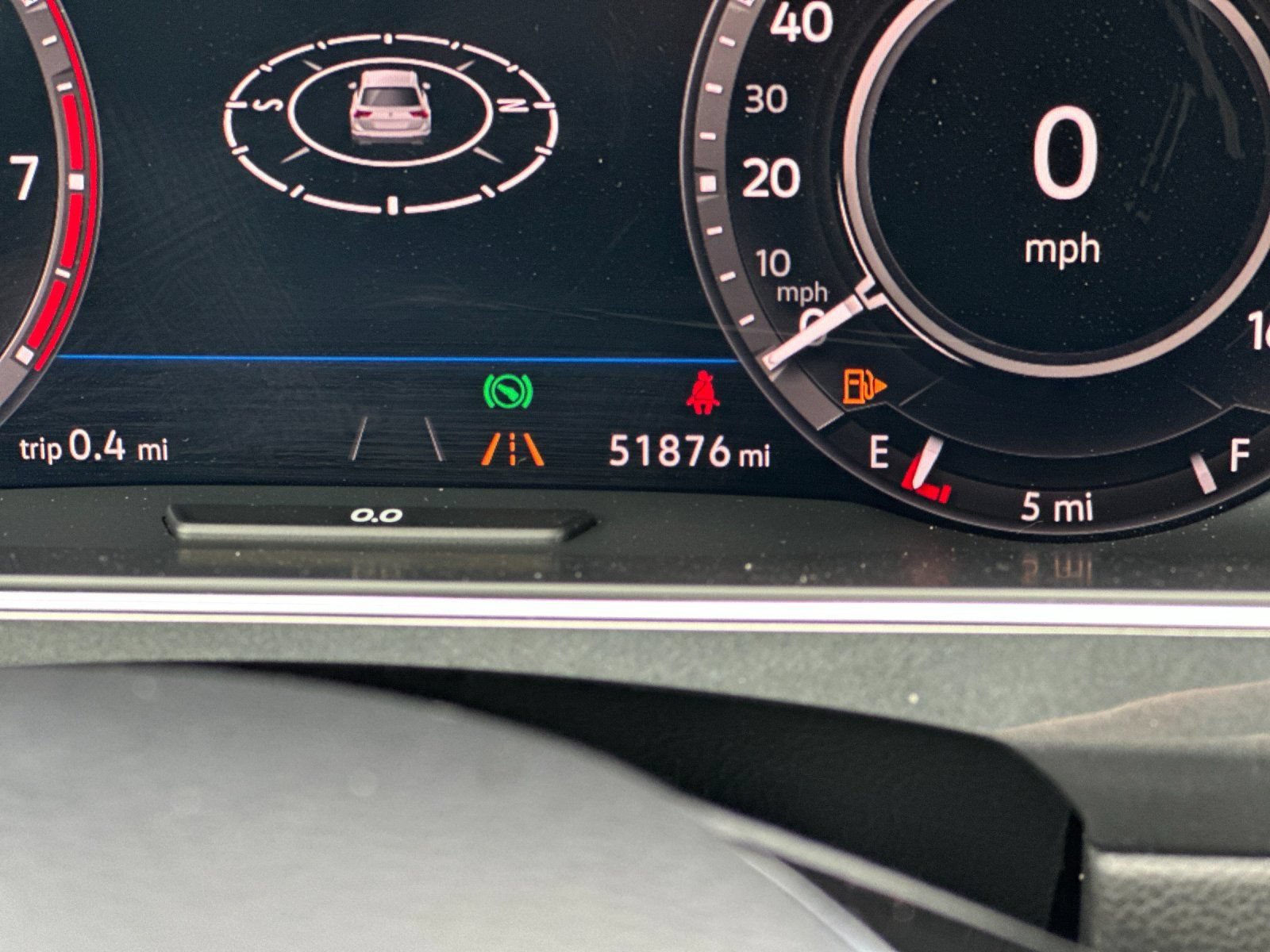 Used 2018 Volkswagen Tiguan SEL Premium AWD/4WD image 28