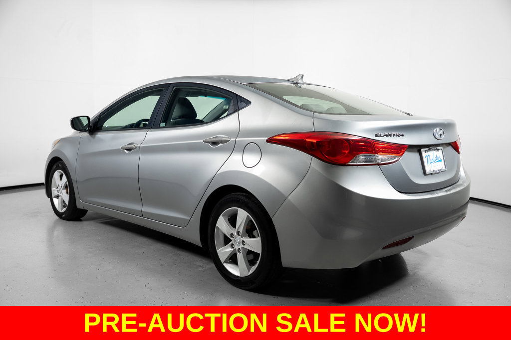 Used 2012 Hyundai Elantra GLS w/ Preferred Pkg 3 FWD image 10