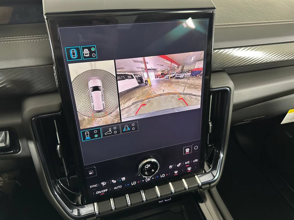 Used 2026 GMC Yukon AT4 w/ LPO, Floor Liner Package AWD/4WD image 19