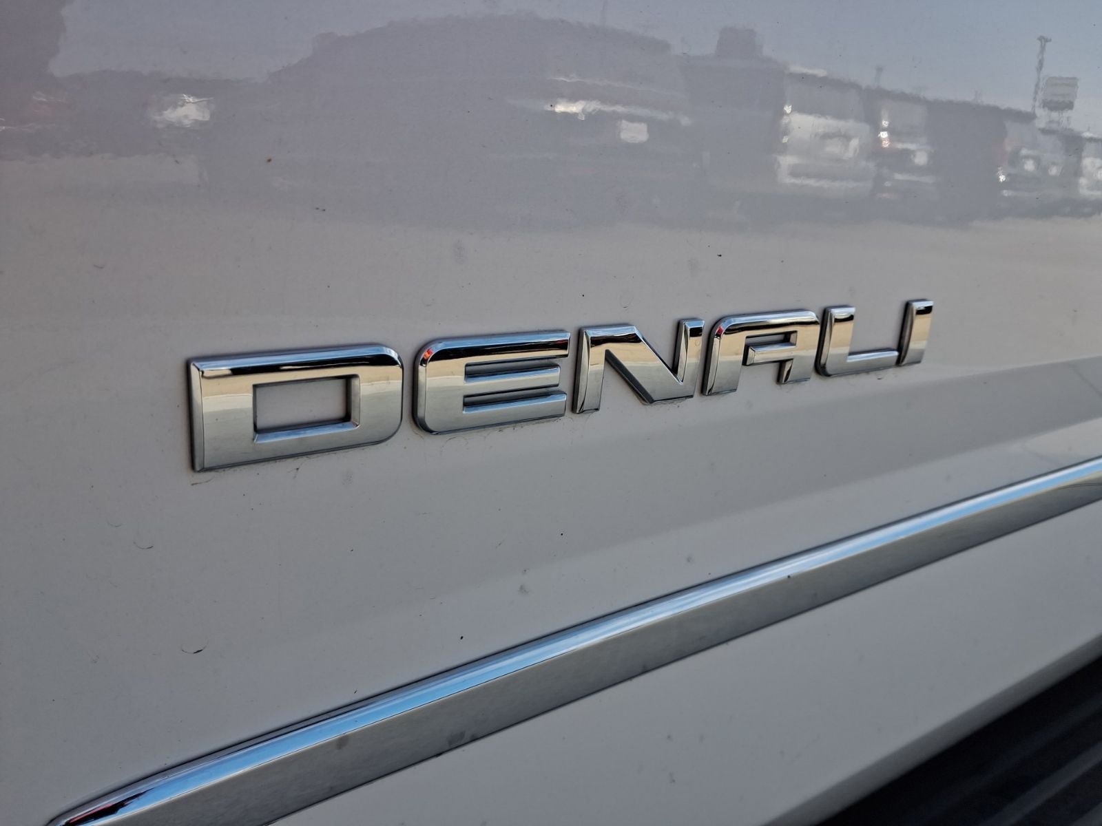 Used 2019 GMC Yukon XL Denali w/ Open Road Package AWD/4WD image 23