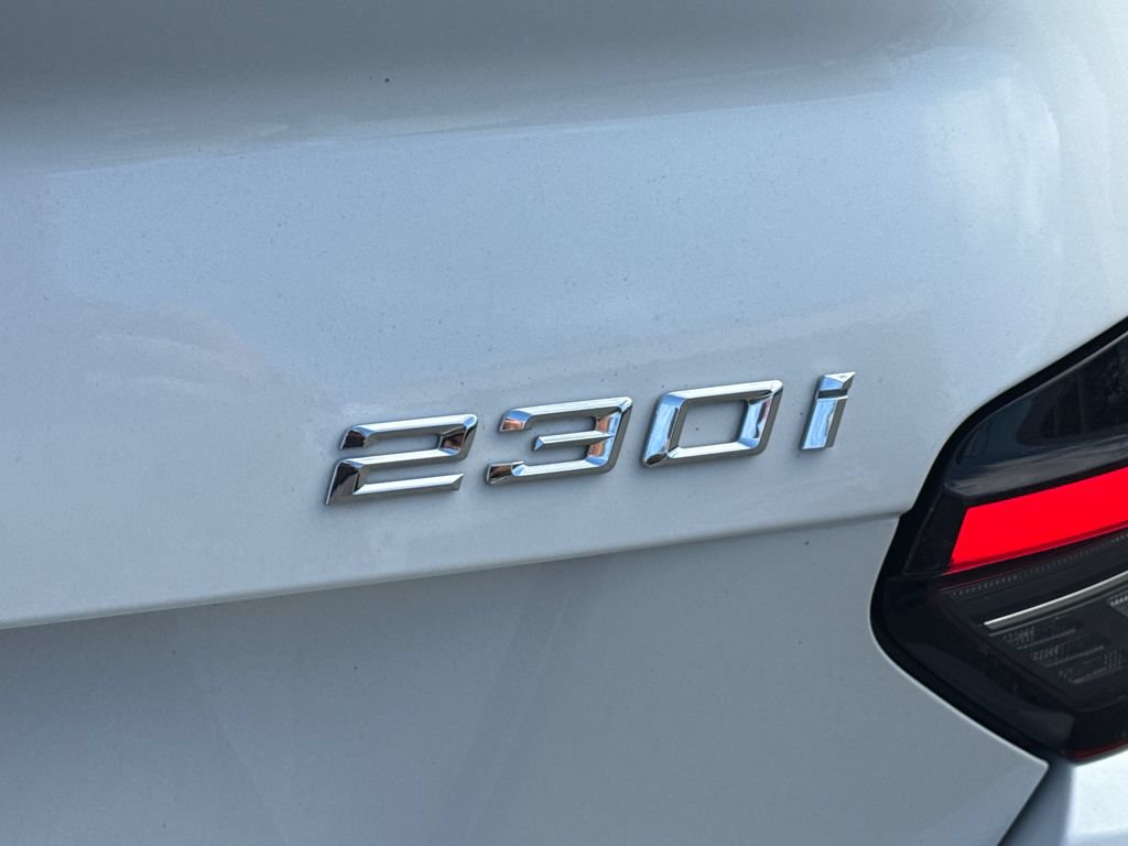 Used 2024 BMW 230i Coupe w/ Premium Package RWD image 9