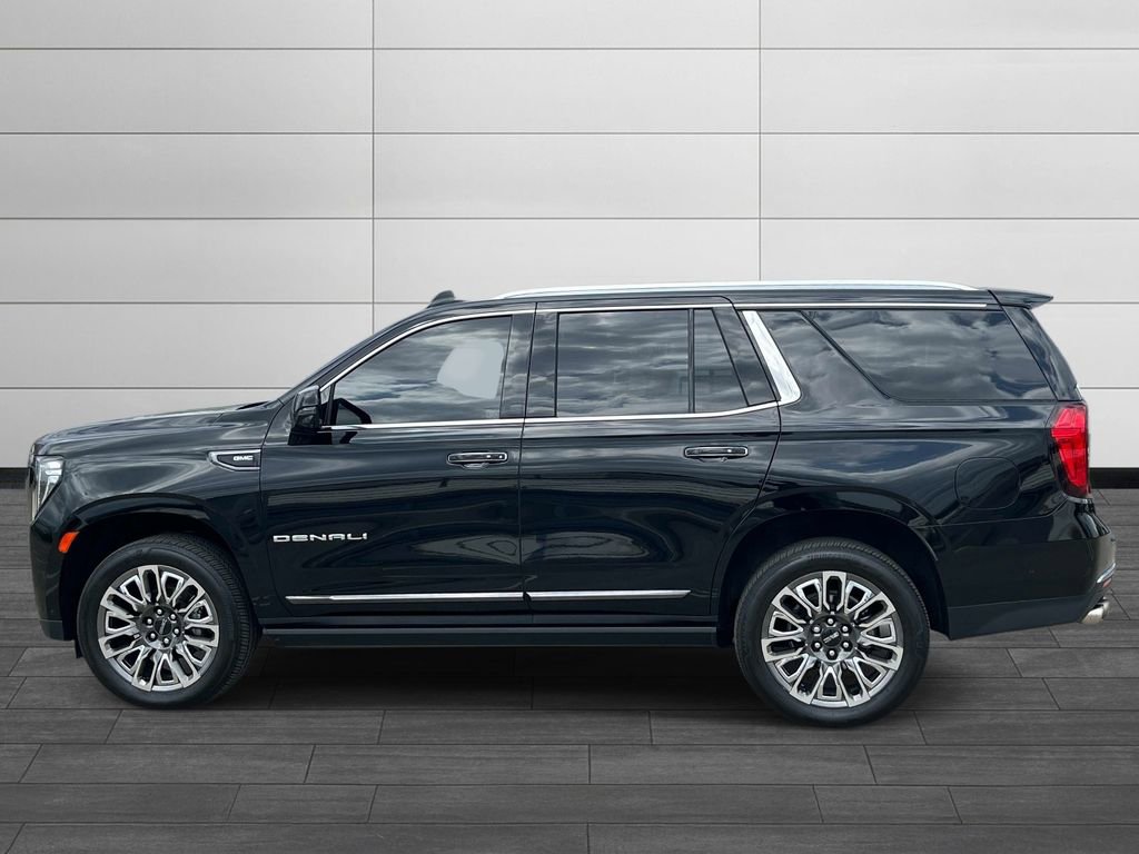 Used 2023 GMC Yukon Denali Ultimate w/ LPO, Floor Liner Package image 2