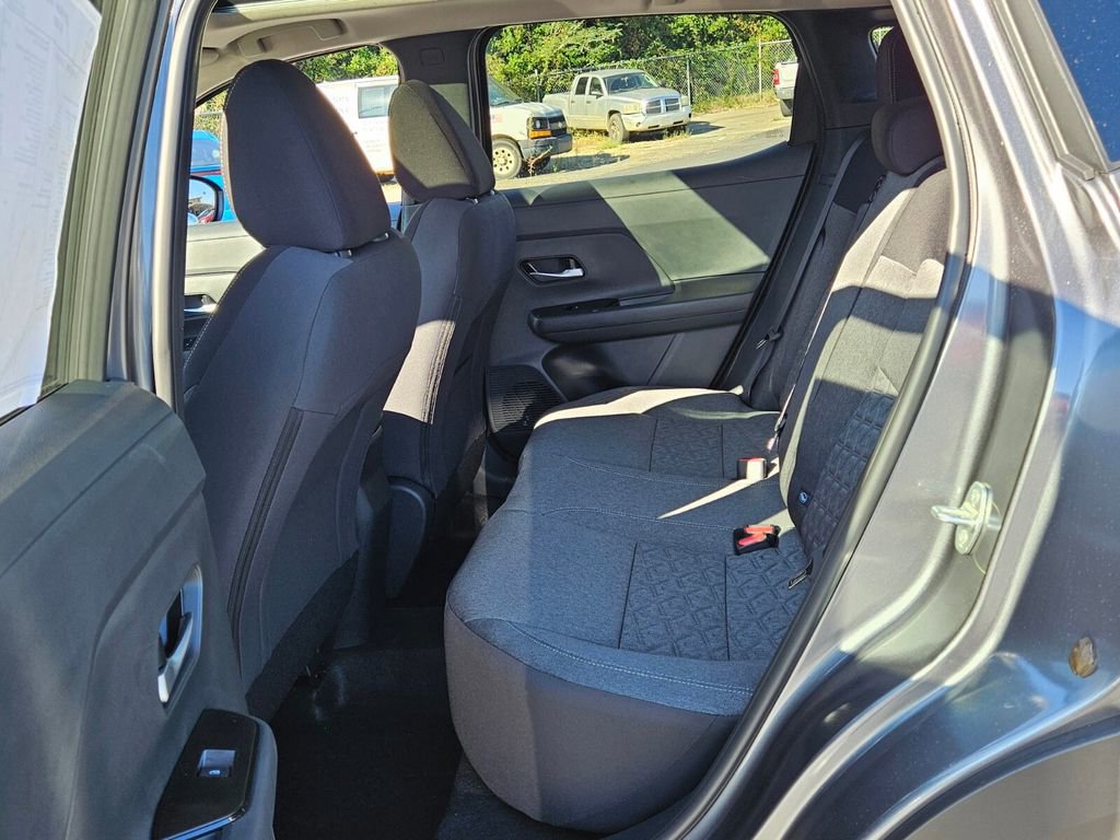 New 2026 Nissan Kicks SV w/ SV Premium Package image 4