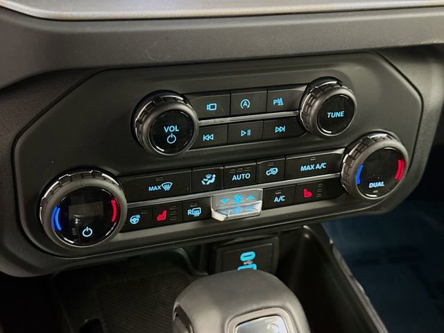 Used 2025 Ford Bronco Outer Banks image 16