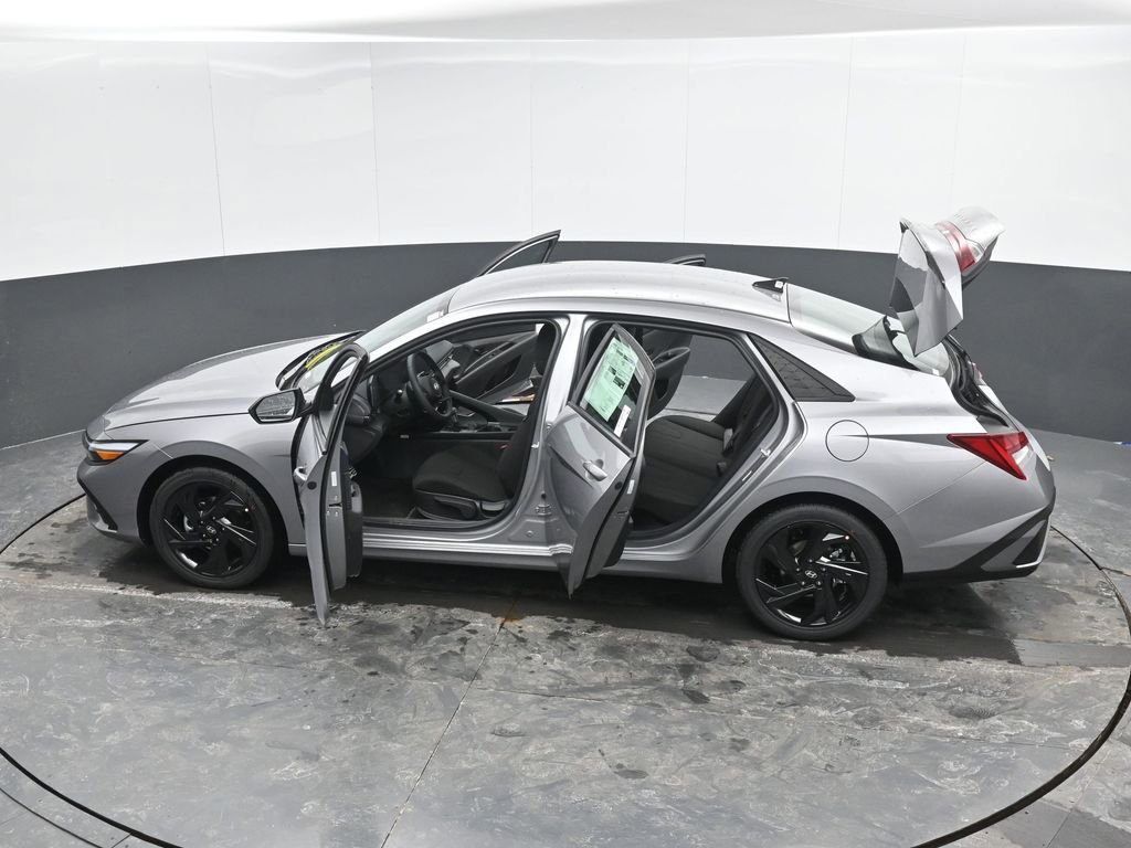 New 2026 Hyundai Elantra Sport w/ Cargo Package image 54