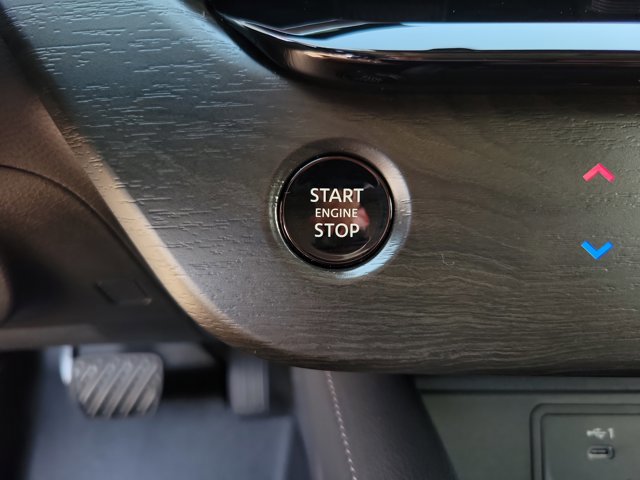 Used 2025 Nissan Murano SL image 16