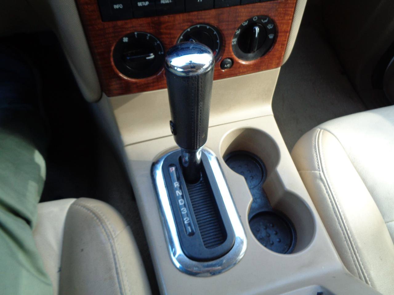Used 2007 Ford Explorer Eddie Bauer AWD/4WD image 20
