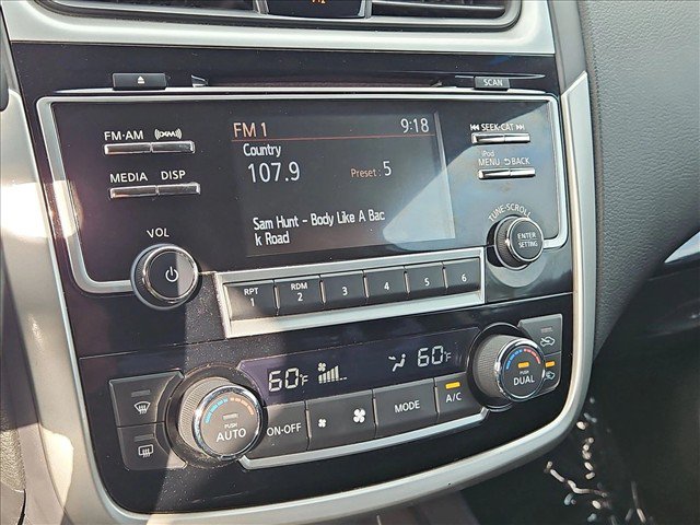 Used 2018 Nissan Altima 2.5 SL FWD image 17