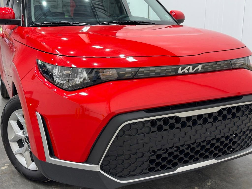 Used 2023 Kia Soul LX w/ Option Group 015 image 37