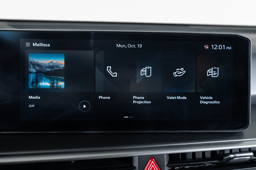 New 2026 Kia Sorento S w/ S Panoramic Sunroof Package FWD image 30
