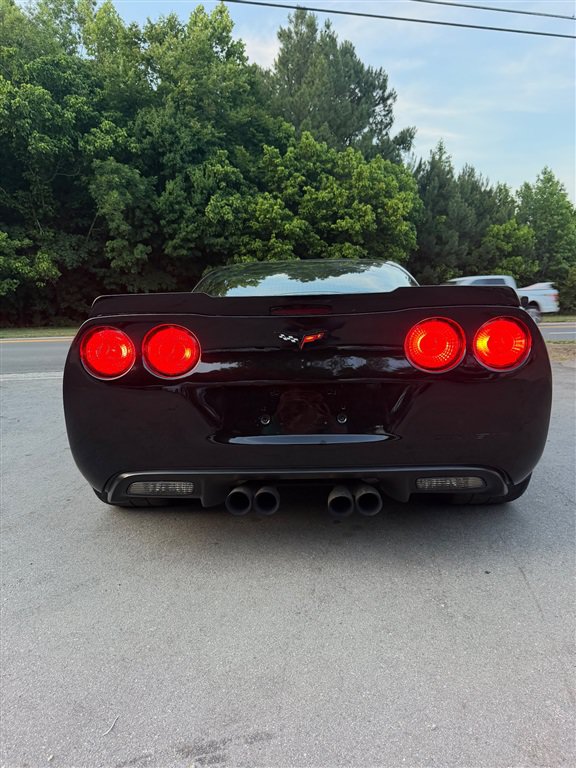 Used 2008 Chevrolet Corvette Z06 w/ Preferred Equipment Group RWD image 4