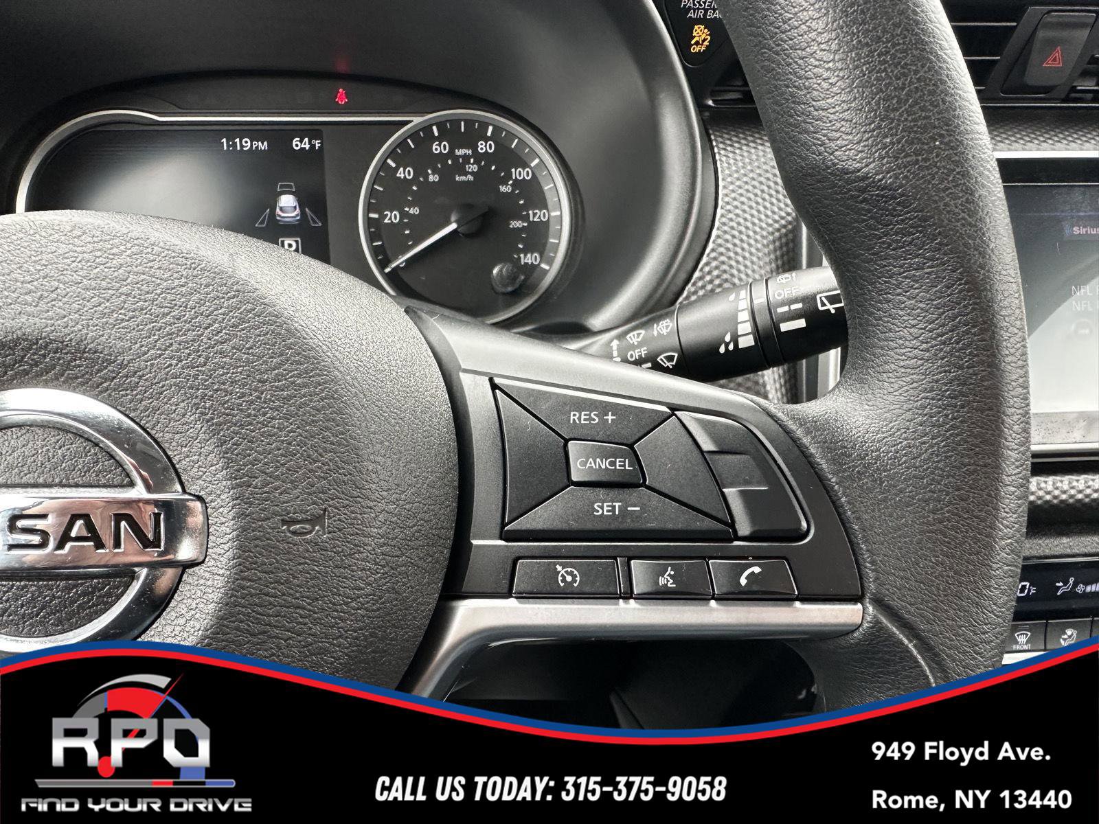 Used 2019 Nissan Kicks SV FWD image 21
