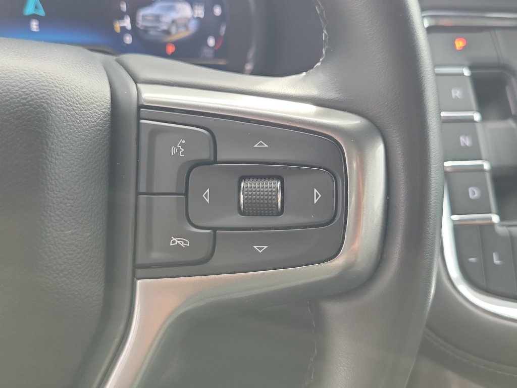 Used 2024 Chevrolet Suburban LT AWD/4WD image 32