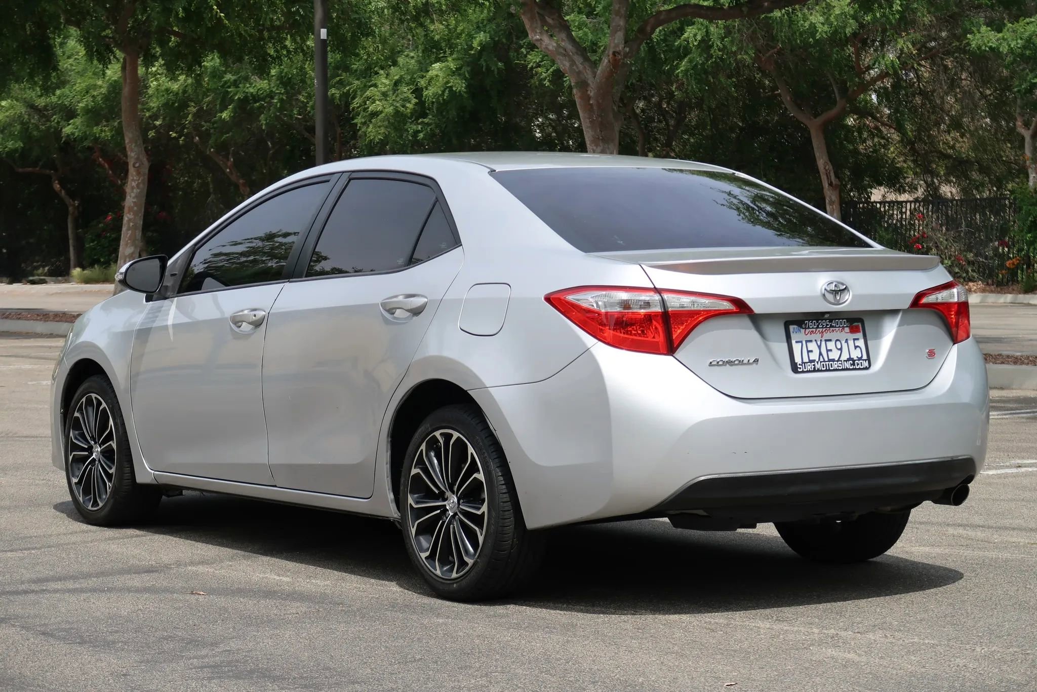 Used 2014 Toyota Corolla S Premium FWD image 3