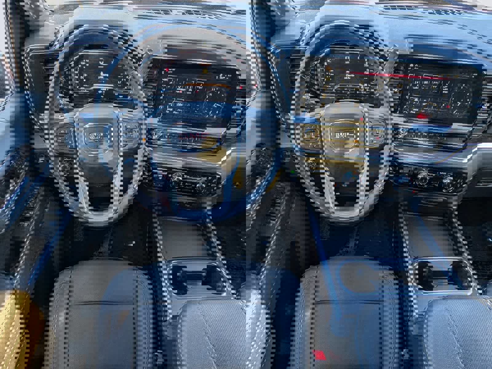 Used 2024 GMC Sierra 3500 SLT w/ SLT Premium Package image 17