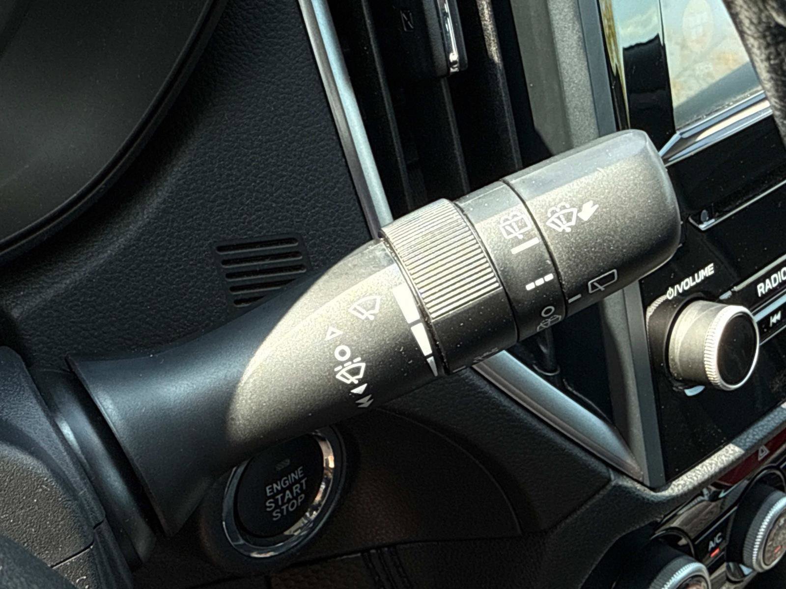 Used 2020 Subaru Forester Premium image 11