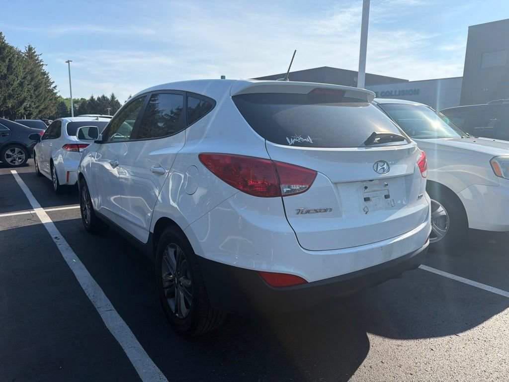 Used 2015 Hyundai Tucson GLS w/ Option Group 02 AWD/4WD image 2