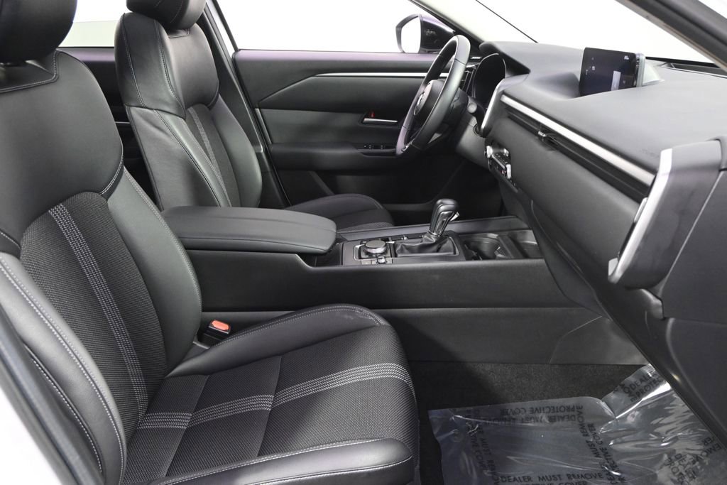 Used 2025 MAZDA CX-50 AWD 2.5 S w/ Premium Package image 16