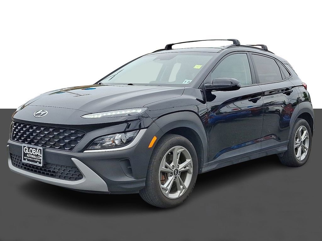 Used 2023 Hyundai Kona SEL AWD/4WD image 3