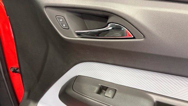 New 2027 Chevrolet Bolt LT w/ Comfort Package FWD image 21