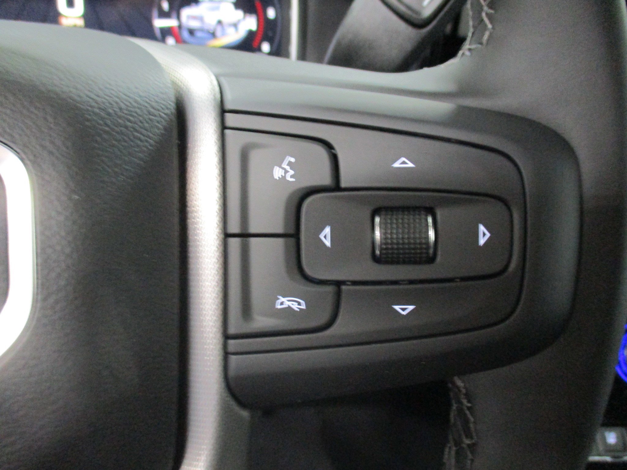 New 2025 GMC Sierra 2500 Denali w/ Technology Package image 24