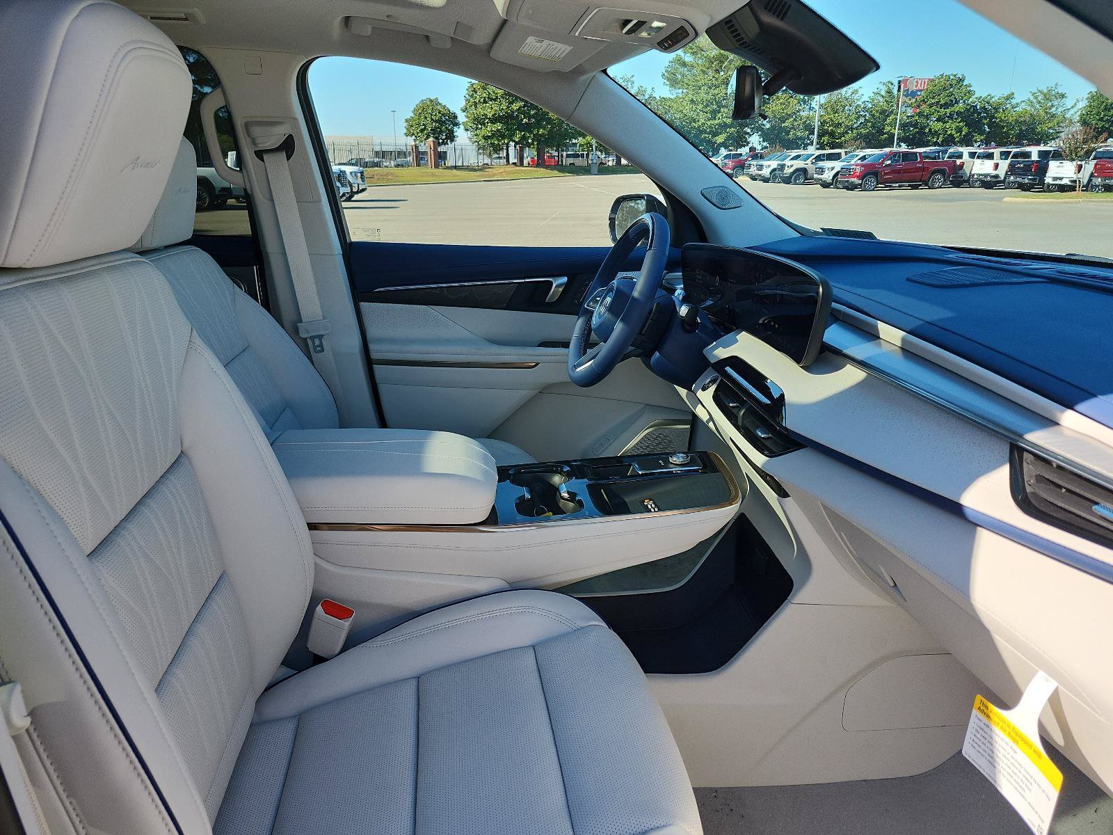 New 2026 Buick Enclave Avenir w/ Super Cruise Package FWD image 6