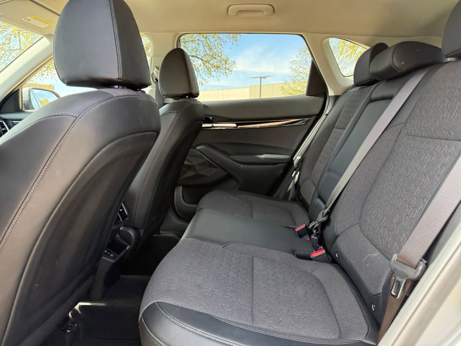 Used 2025 Kia Seltos S image 28