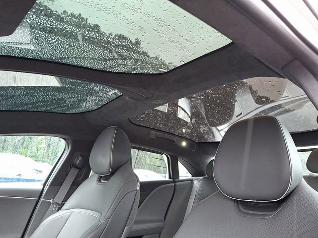 Used 2023 Lucid Air Touring image 19